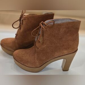 Michael Kors Tan Suede Lace Up Boots